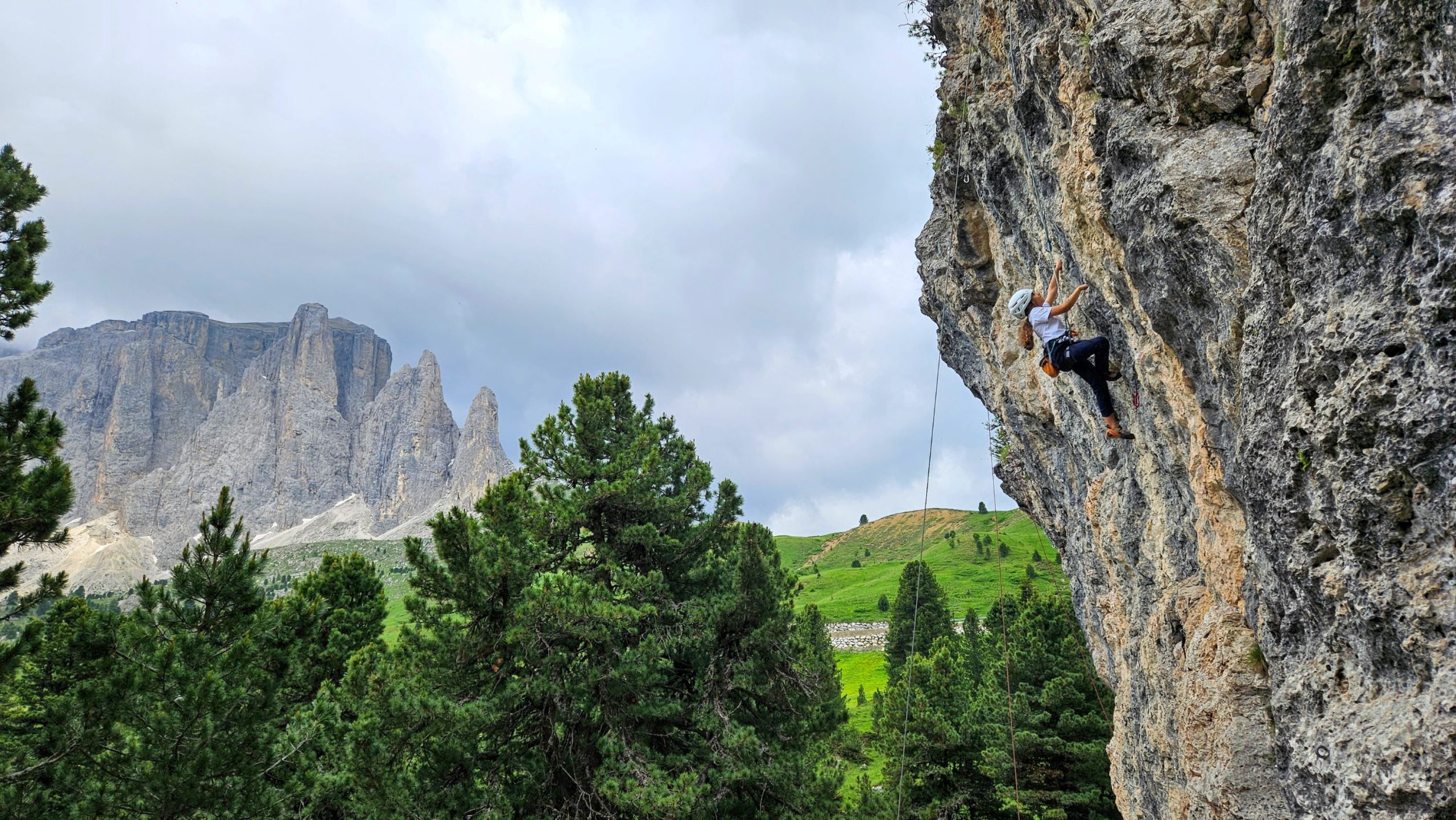 Sasso Della Malga, traseul Schun Besser (6a+)