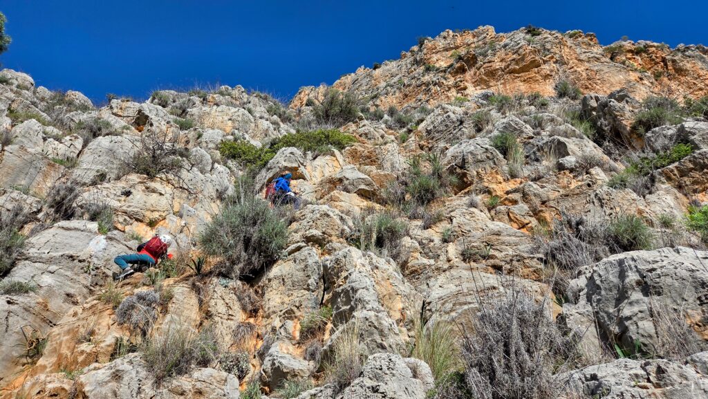 Urcarea spre sectorul Miti