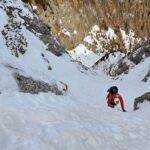 Albișoara Crucii, repetare a parcurgerii de iarnă Croco pe o ultimă porțiune verticală cu gheață